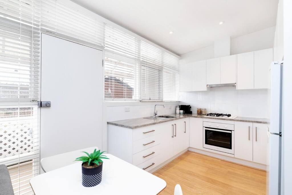 Modern Stylish Self-Contained Studio Apartment Burnside Exterior foto